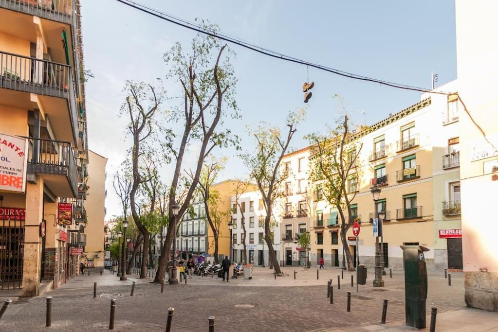 Estudio Lavapies Cerca De Anton Martin Madrid Kültér fotó