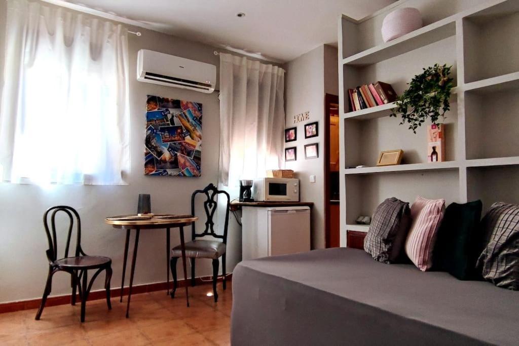 Estudio Lavapies Cerca De Anton Martin Madrid Kültér fotó