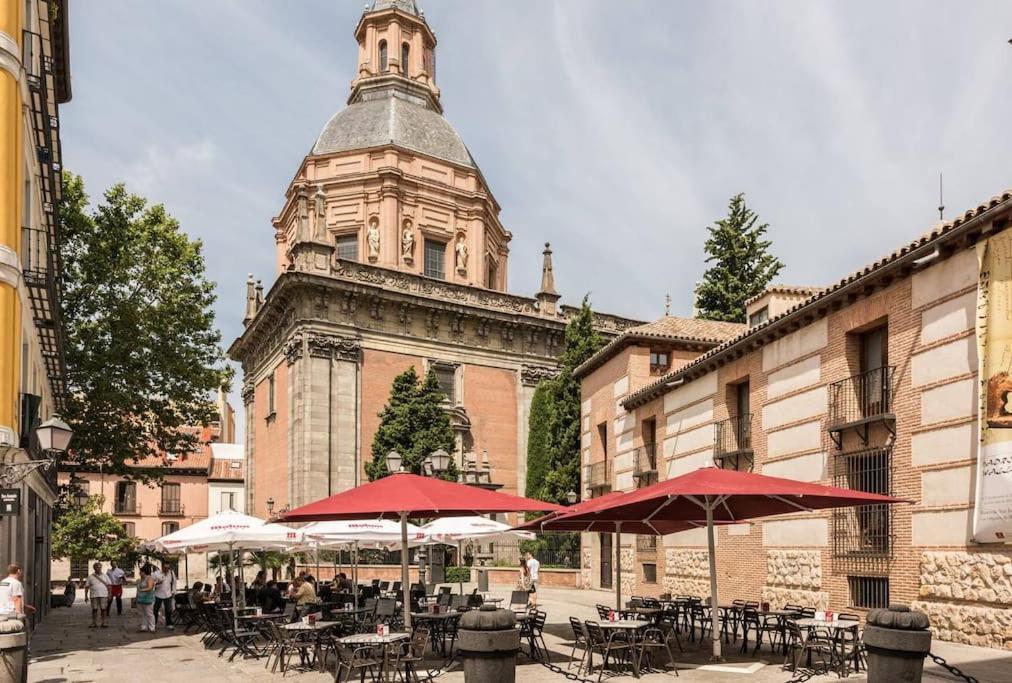 Estudio Lavapies Cerca De Anton Martin Madrid Kültér fotó
