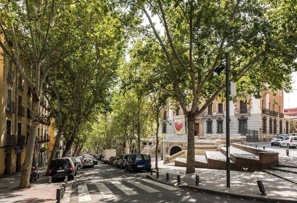 Estudio Lavapies Cerca De Anton Martin Madrid Kültér fotó