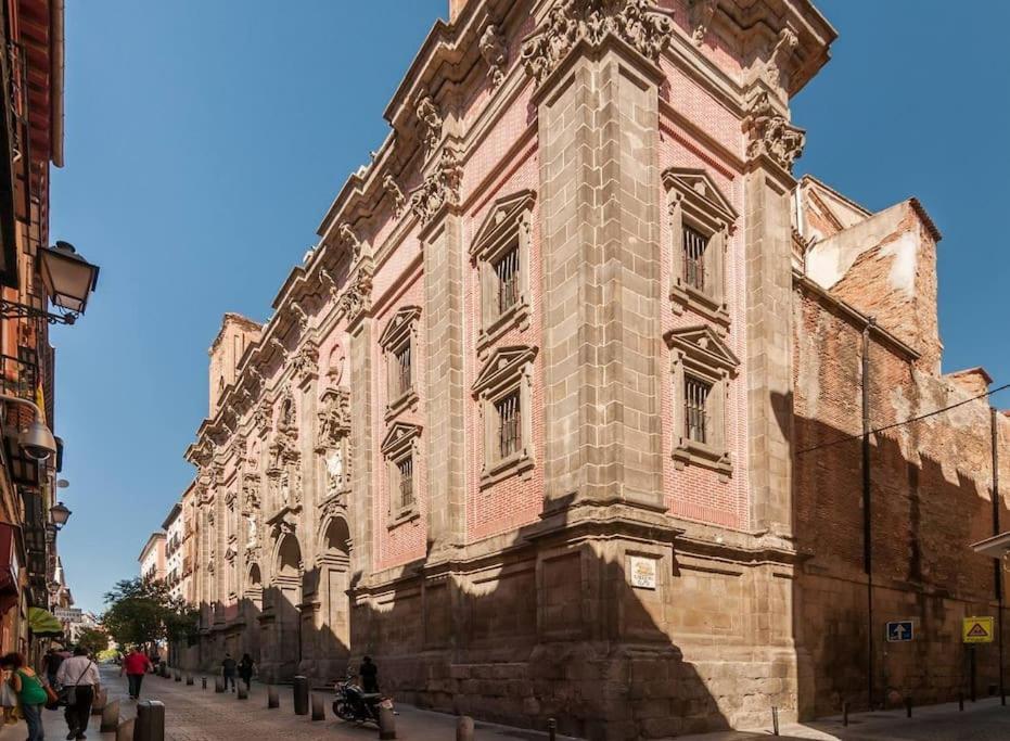 Estudio Lavapies Cerca De Anton Martin Madrid Kültér fotó